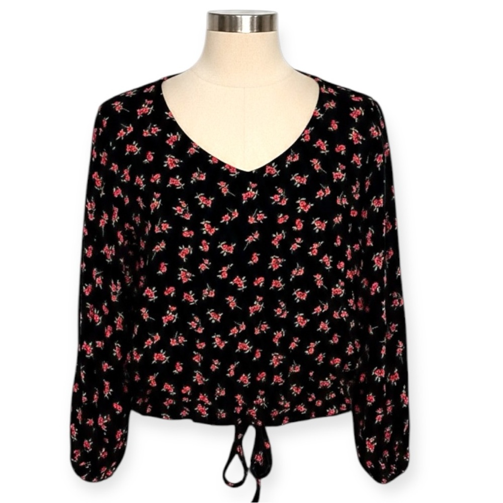 Vanilla Star- Black with Roses